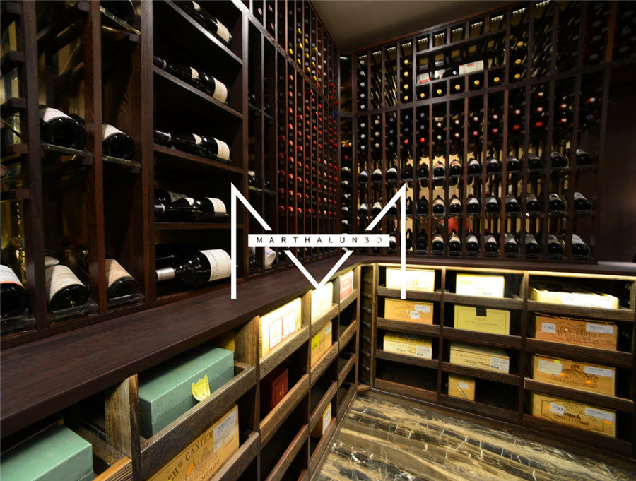 Wentworth Surrey – Wenge Wine Cellar
